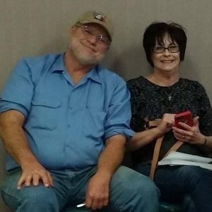 Meet your Posher, Eva